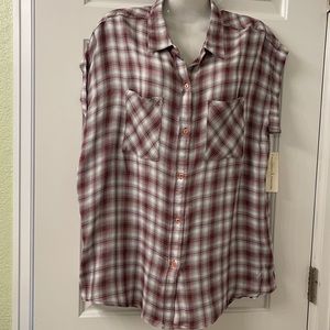 # 642 New T-Shirt Madison&Monroe